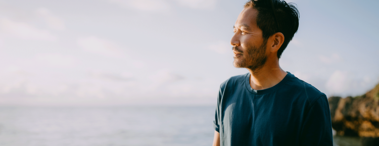 Image of an actor portraying a man living with hemophilia for users to sign up to the newsletter